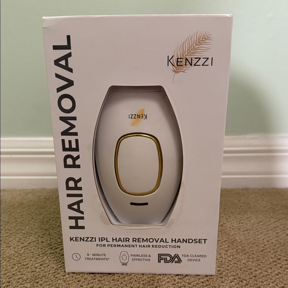 Kenzzi IPL Hair Removal Device - White and Gold
